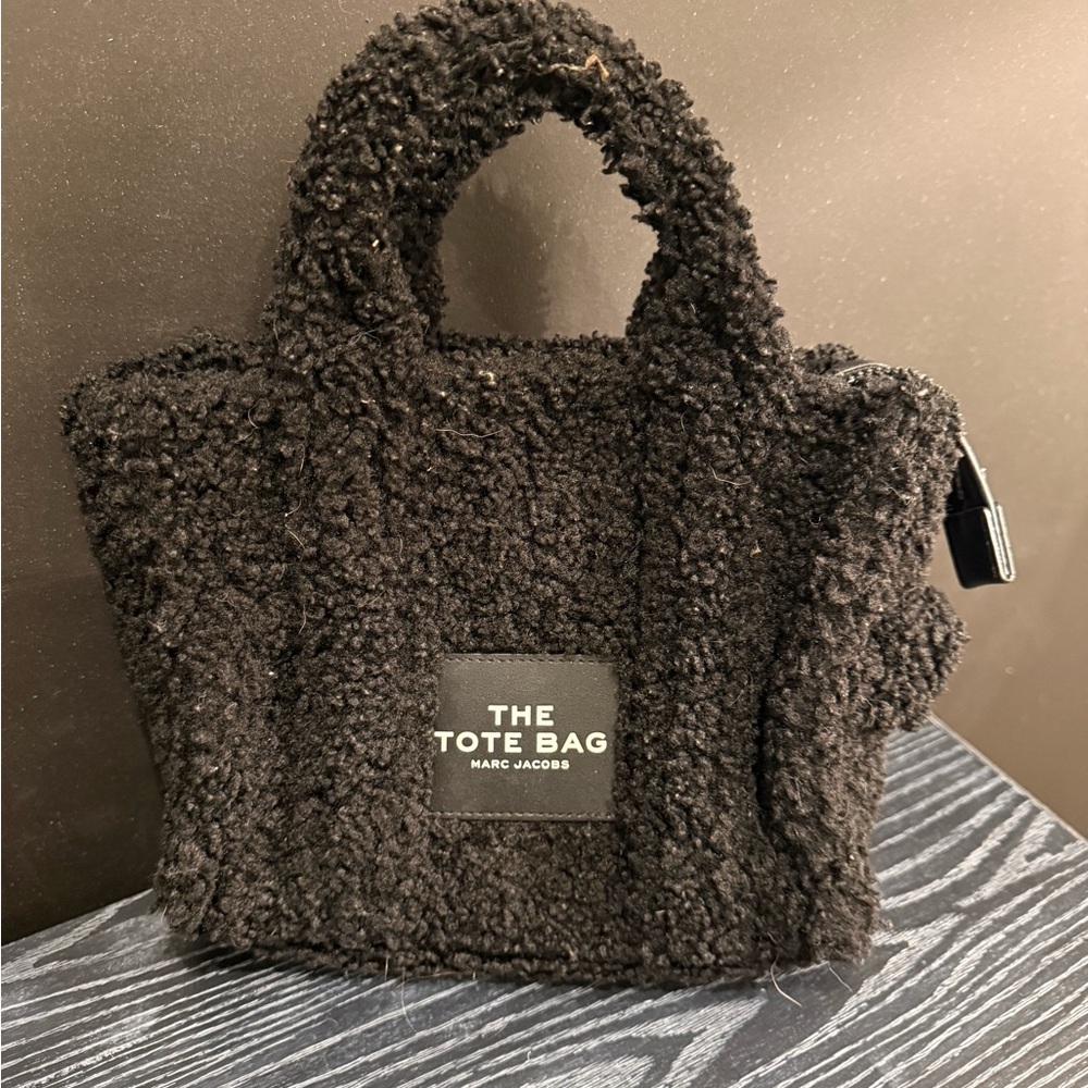 Marc Jacobs Black Textured Tote
